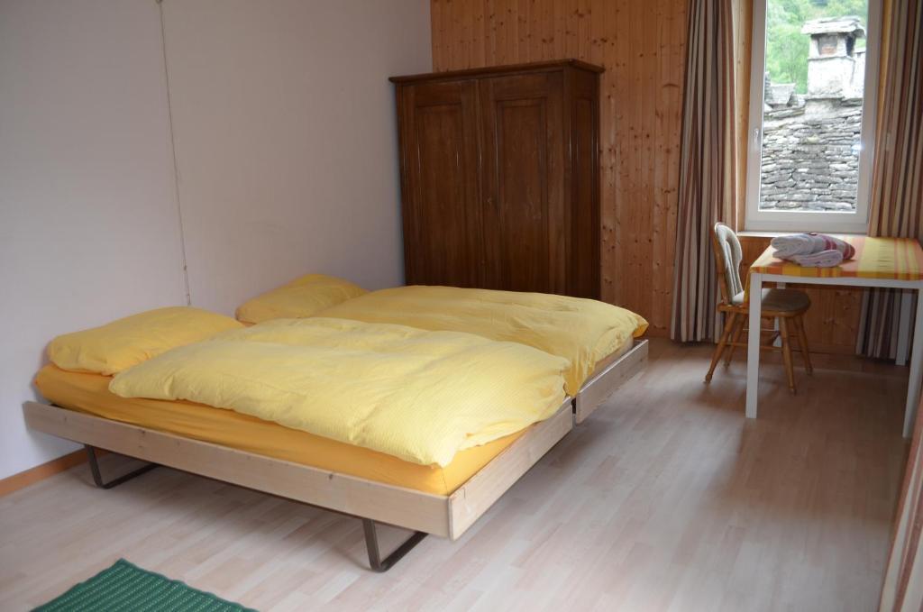 Hotel Garni Maggia Giumaglio Phòng bức ảnh