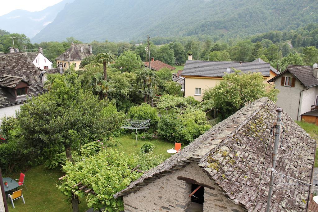 Hotel Garni Maggia Giumaglio Ngoại thất bức ảnh